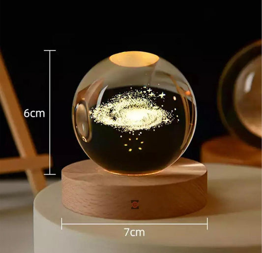Samanyolu Galaksi Toz Bulutu Ahşap Standlı Nebula Galaxy Led Işıklı Cam Ay Küre